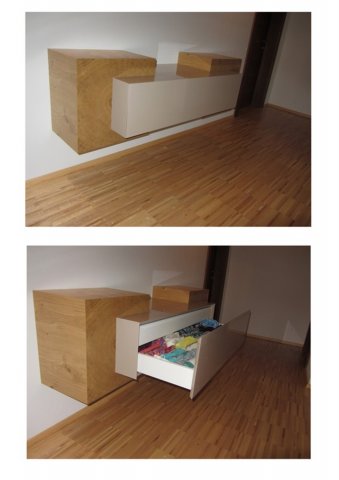 Möbelstück mit Lade